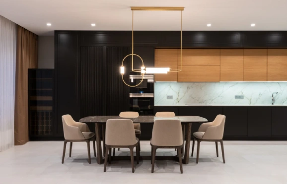 Cozinha americana com mesa de jantar